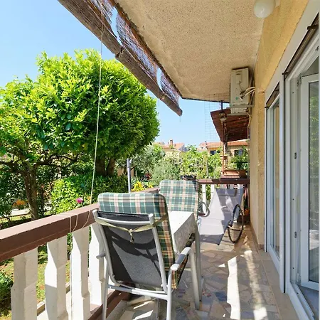 Darja Apartment *
